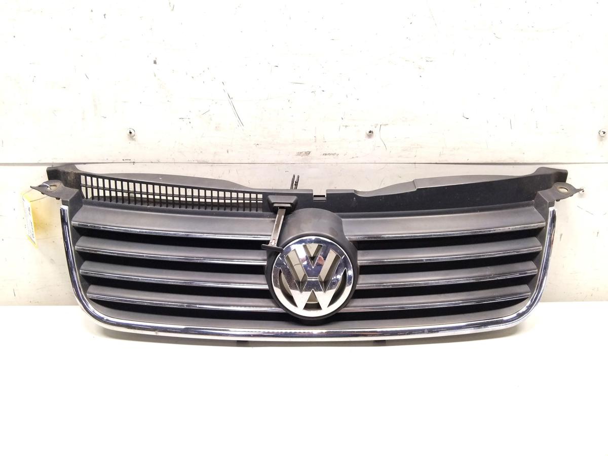 VW Passat 3BG original Kühlergrill mit Emblem Bj.2001